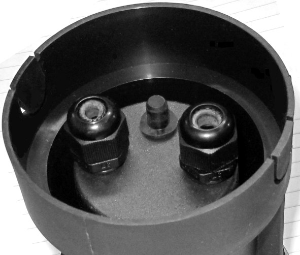 LED-Bodenfassung-32-600-00270-Anschluss