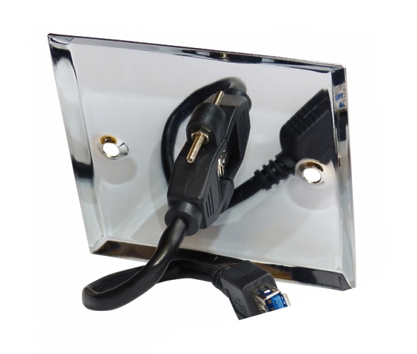 USB_Dose_Unterputz_39-825-02900_-Rueckseite