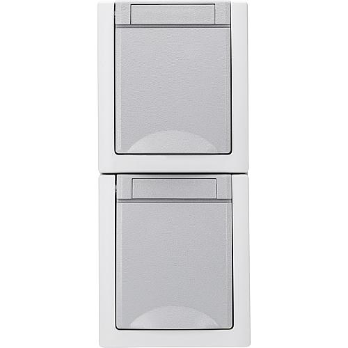 39-867-01120_Feuchtraum_Steckdose_Senkrecht