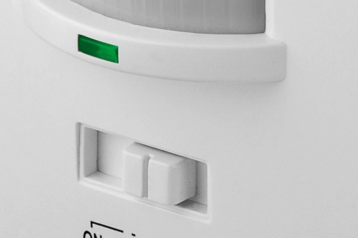 Bewegungsmelder-statt-Schalter-91-485-00080-BIG2