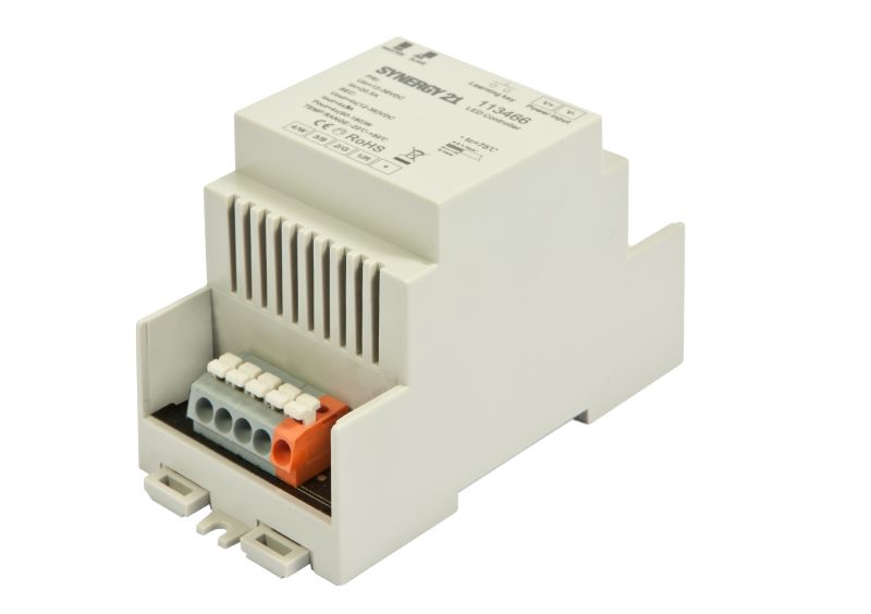 15-115-07006_RGBW-Kontroller_Hutschiene_B02